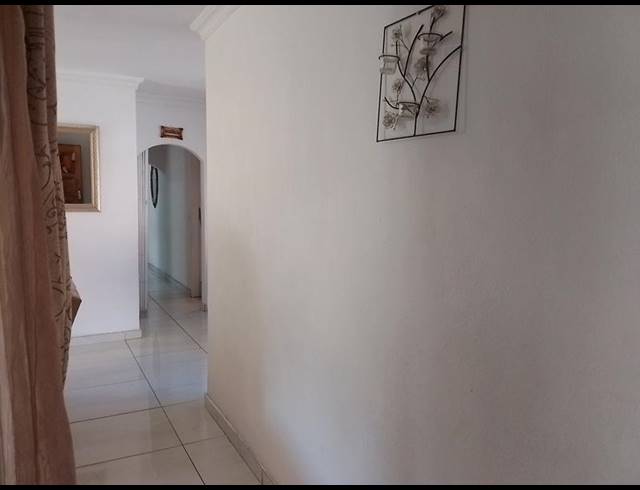 4 BEDROOM HOUSE FOR SALE IN ALBERTSDAL
